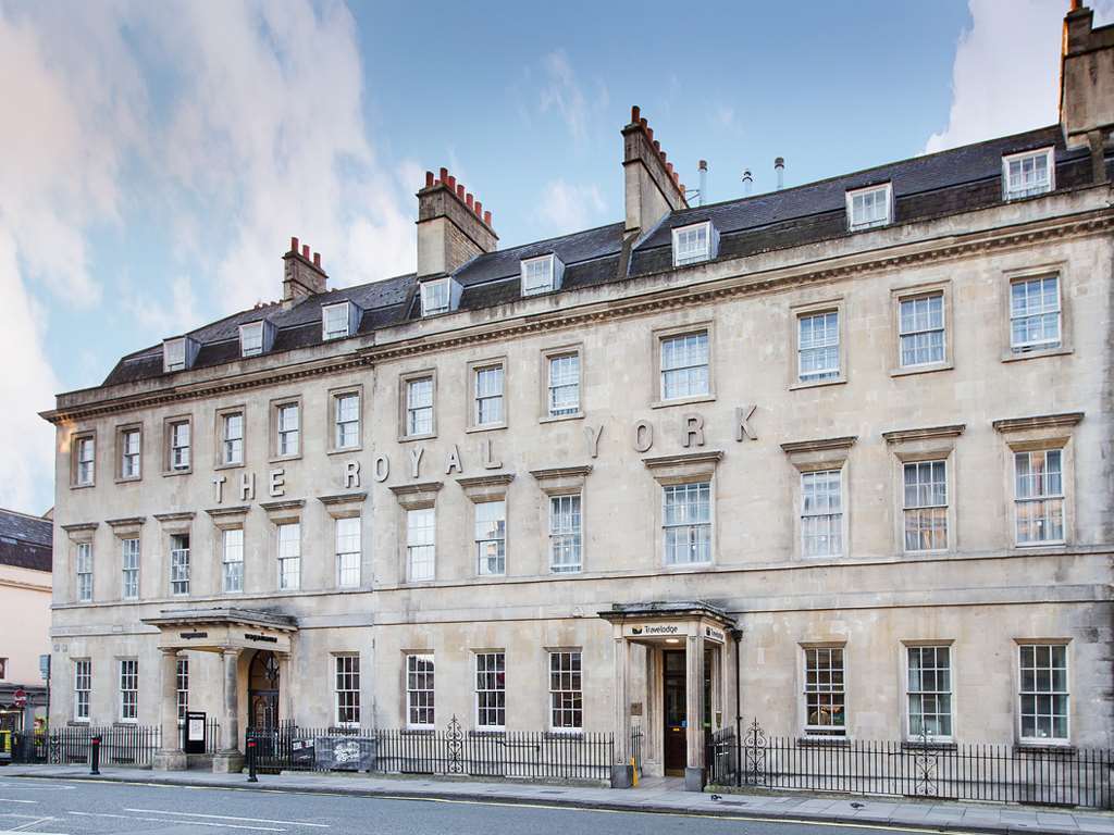 Travelodge Bath Central Bagian luar foto