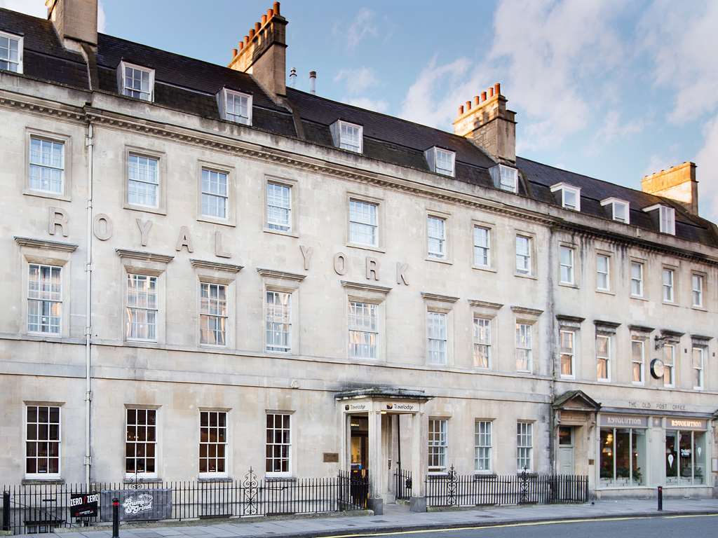Travelodge Bath Central Bagian luar foto