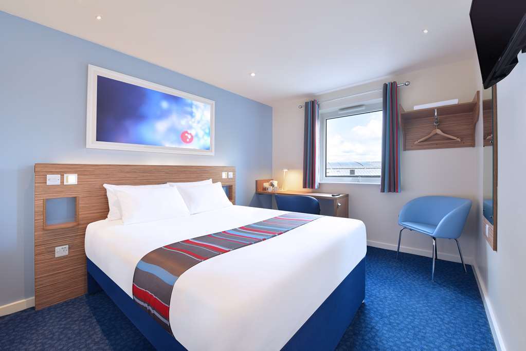 Travelodge Bath Central Ruang foto